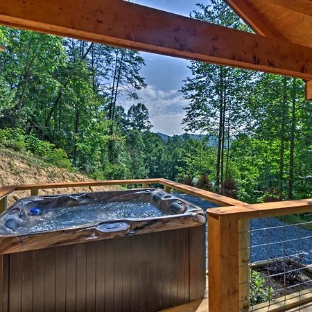 Bryson City Studio With Hot Tub - Near Nantahala! Eksteriør bilde