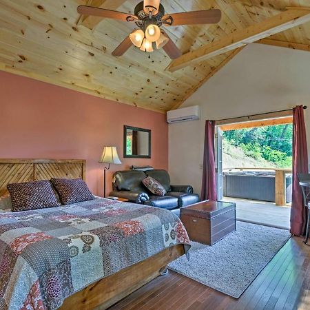 Bryson City Studio With Hot Tub - Near Nantahala! Eksteriør bilde