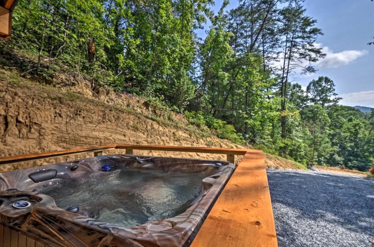 Bryson City Studio With Hot Tub - Near Nantahala! Eksteriør bilde