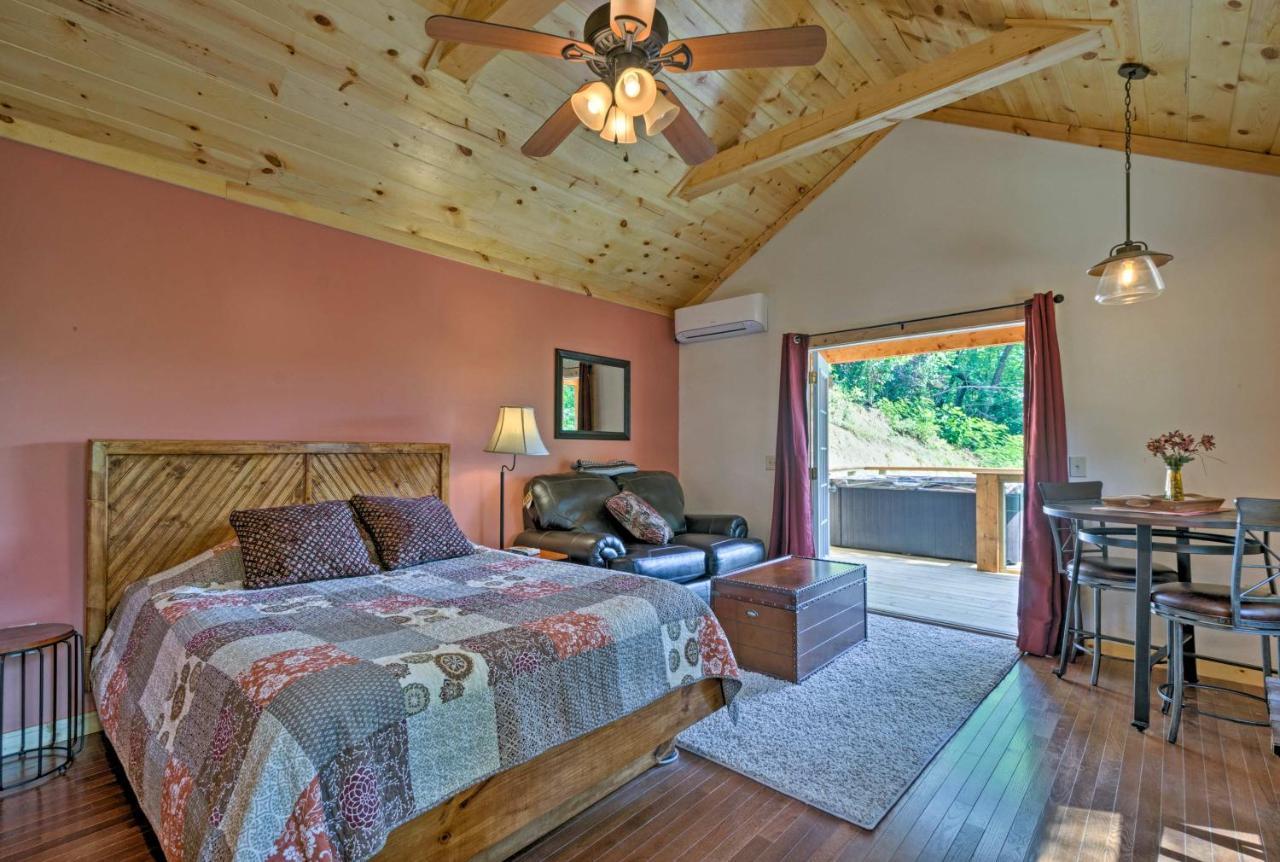 Bryson City Studio With Hot Tub - Near Nantahala! Eksteriør bilde